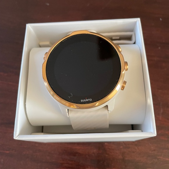 Suunto 7 - Picture 2 of 3